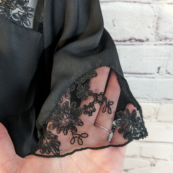 Who What Wear black lace detail dress - Picture 5 of 10